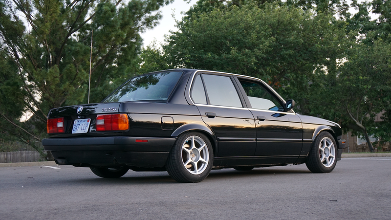 Illustration for article titled I Wanted a BMW E30 So Badly I Bought One Full of Hidden Problems